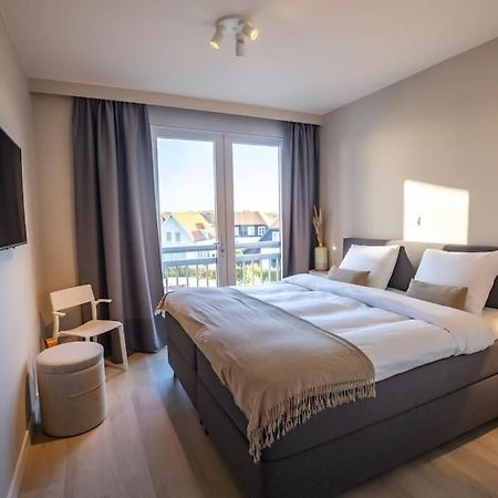 Home Away, Light And Bright Кадзанд Екстериор снимка