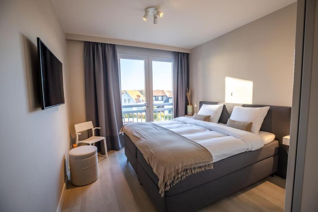 Home Away, Light And Bright Кадзанд Екстериор снимка